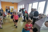 Grupā “Sarkangalvīte” pēta KOSMOSU