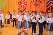 Sagaidot un svinot Latvijas simtgadi